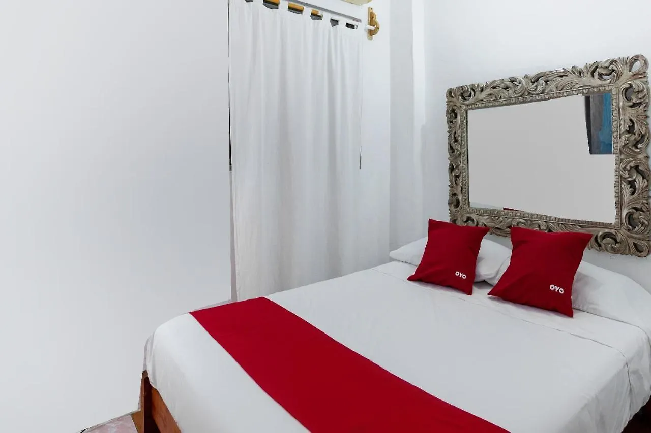 Oyo Hotel Posada Roma Playa del Carmen Mexico