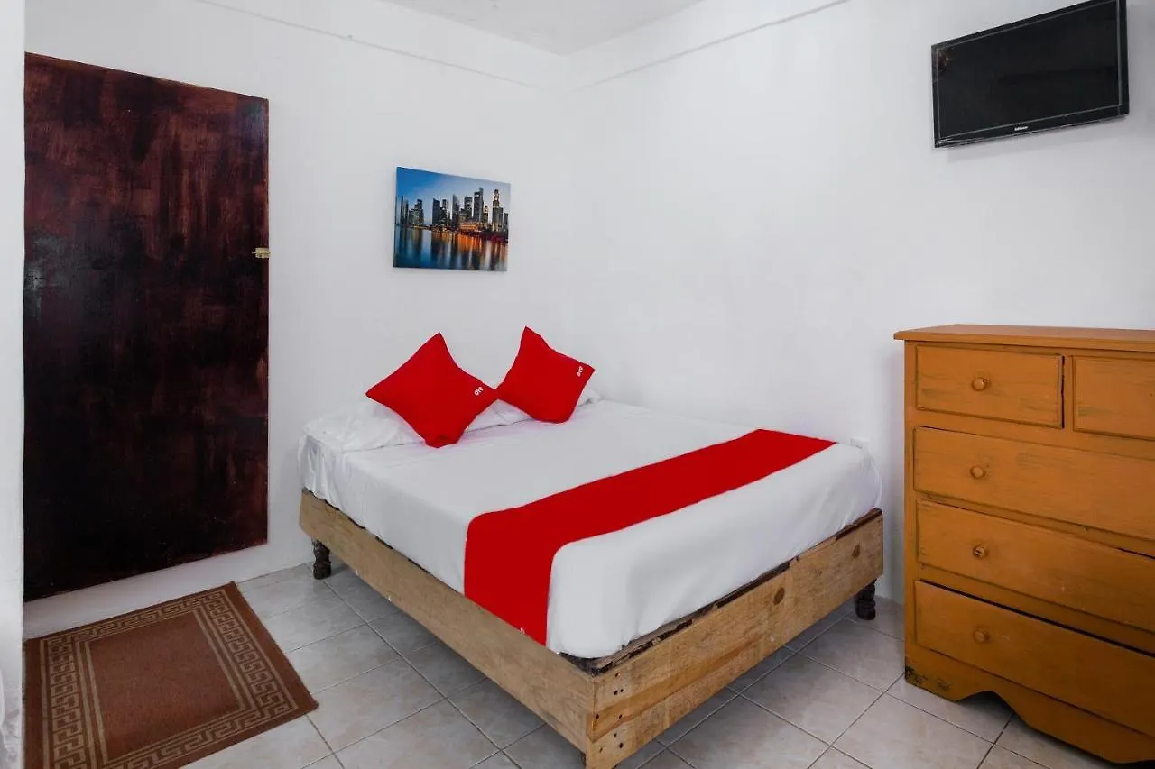 Oyo Hotel Posada Roma Playa del Carmen