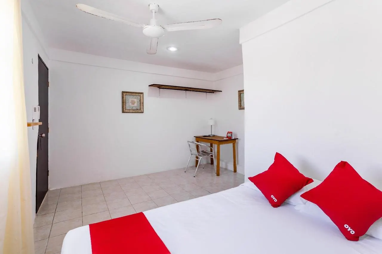 Oyo Hotel Posada Roma Playa del Carmen